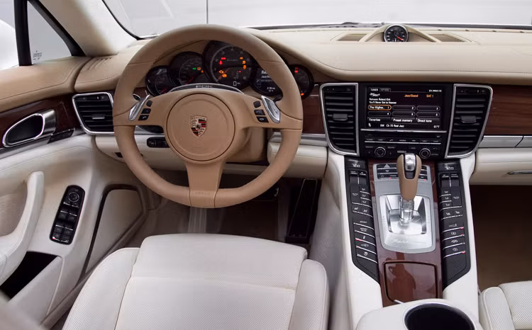 
								2011 PORSCHE PANAMERA S full									